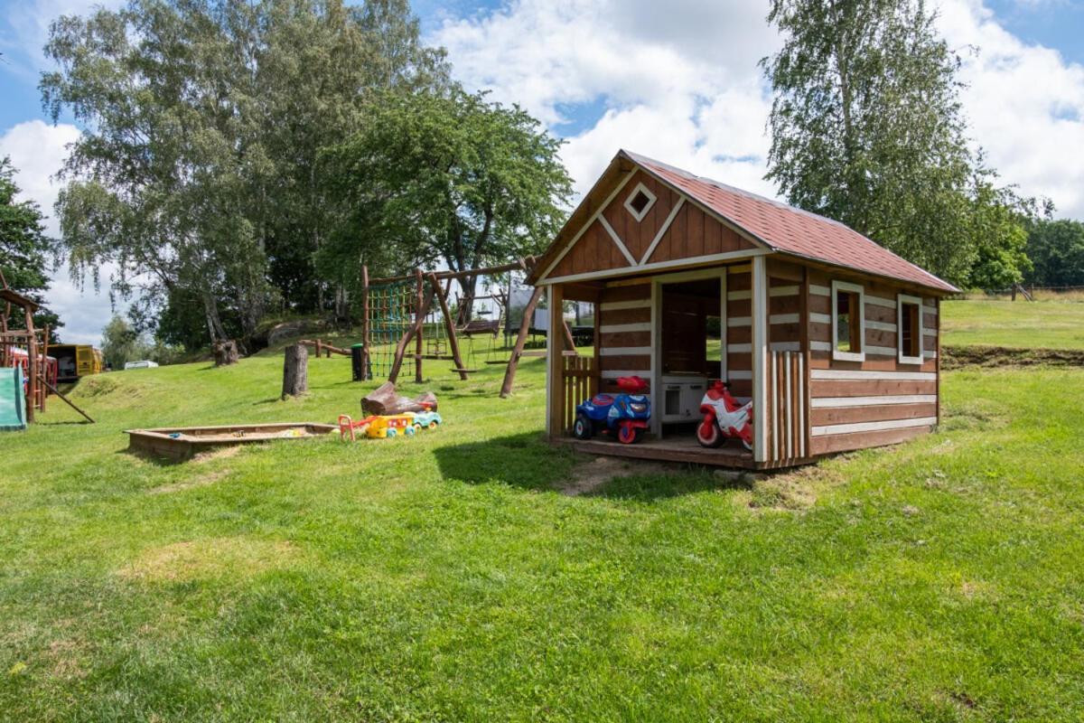 Miniresort Amulet Hrubá Skála Kültér fotó